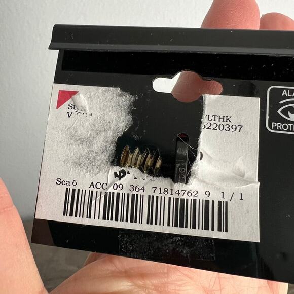 New Charles Klein Peach & Gold Tone Rectangular Statement Cocktail Stretch Ring - Picture 3 of 4